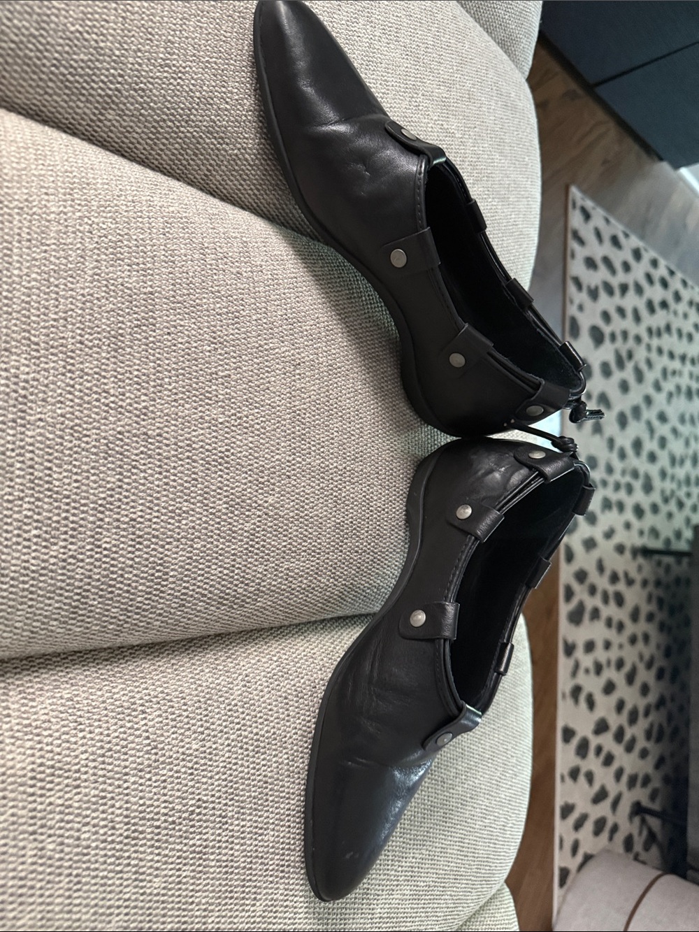 John Fluevog Black Pointed Toe Slip-On Women’s Bootie - Picture 6 of 9